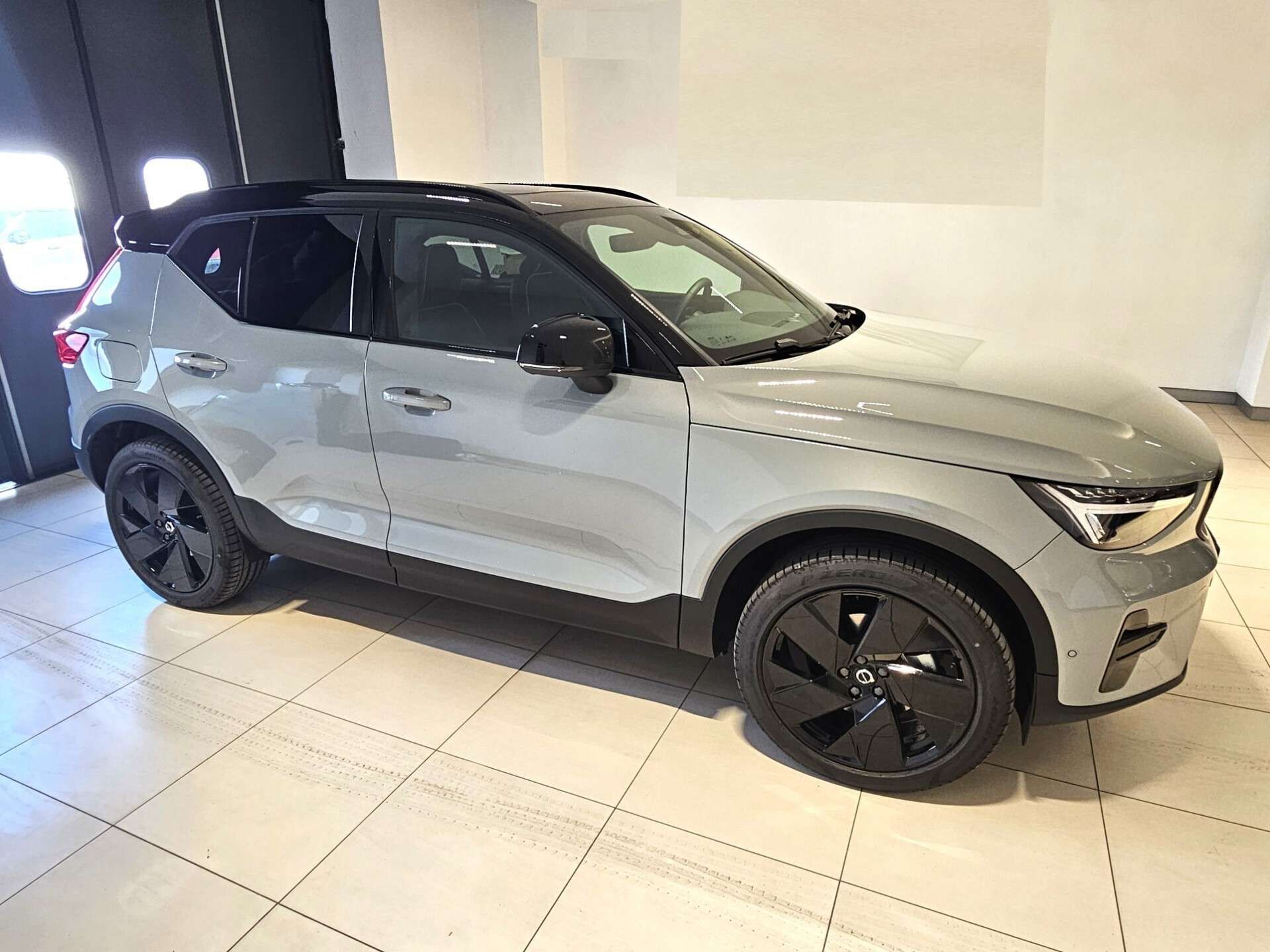 Volvo XC40 B3 aut. Ultra Black Edition