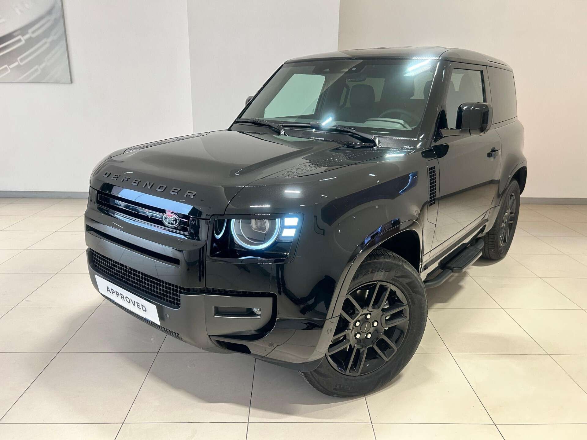 Land Rover Defender 90 3.0D 200CV AWD Auto X-Dynamic SE PROMO 3,95% *NEW MY26*