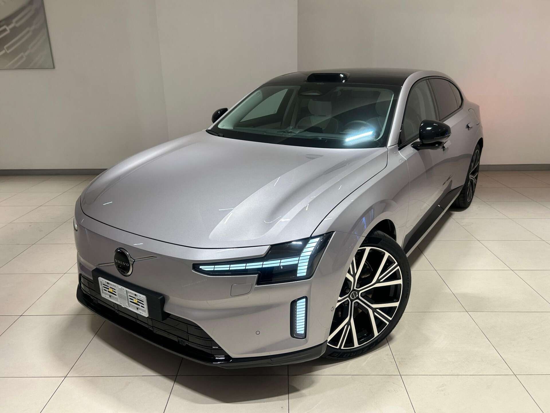 Volvo ES90 Single Motor Ext. Range Ultra *SUPER ACCESSORIATA!*