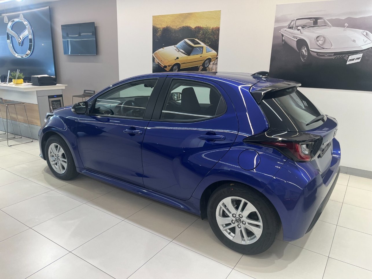 Mazda 2 1.5 vvt full hybrid electric Centre Line e-cvt