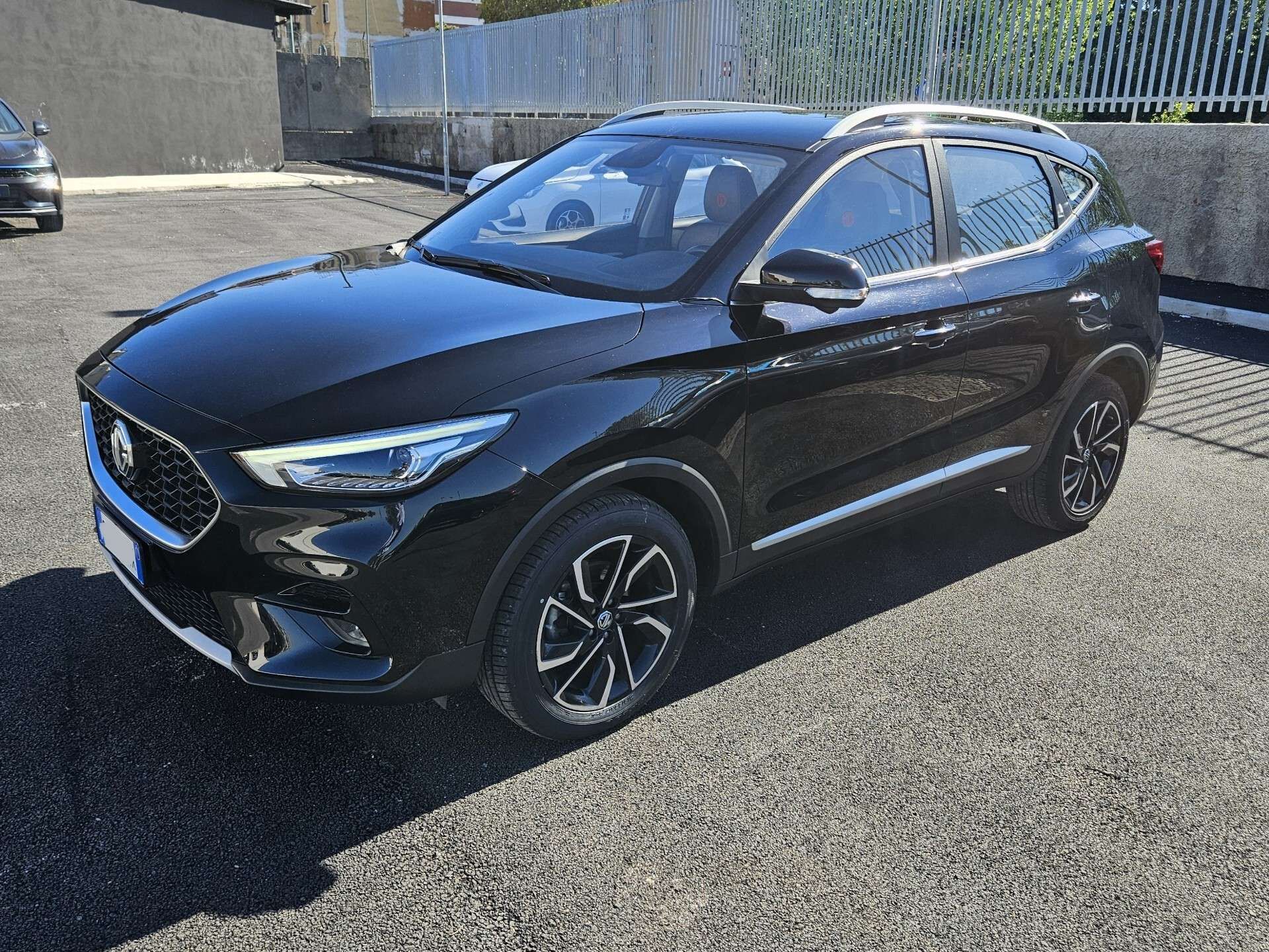 MG ZS 1.5 VTi-tech Luxury *SENZA OBBLIGO DI FINANZIAMENTO*